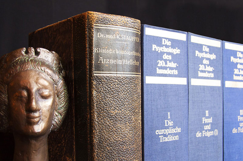 Bild: Bücher zum Thema Psychologie